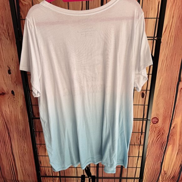 Torrid - Ombre Graphic Tee - White, Blue - 3x - - Picture 8 of 8